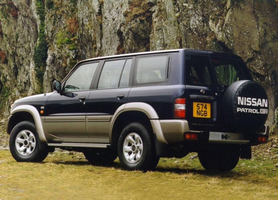  Nissan Patrol GR 5-Door 1997 года  (UK) (фото 3 из 10)